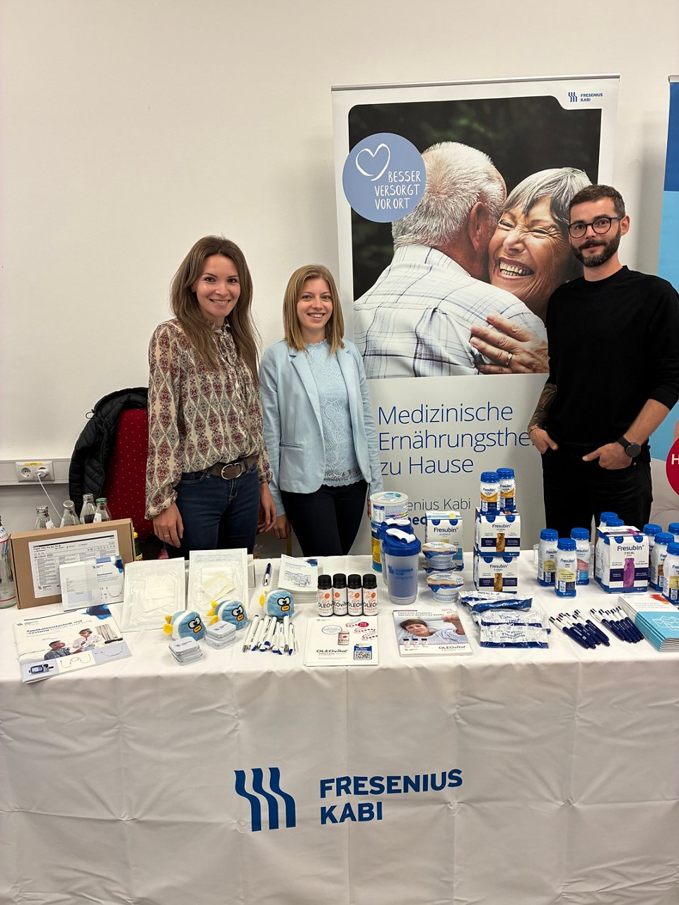 Unser Homecare Team mit ihrem Messestand beim Publicare Pflegeforum