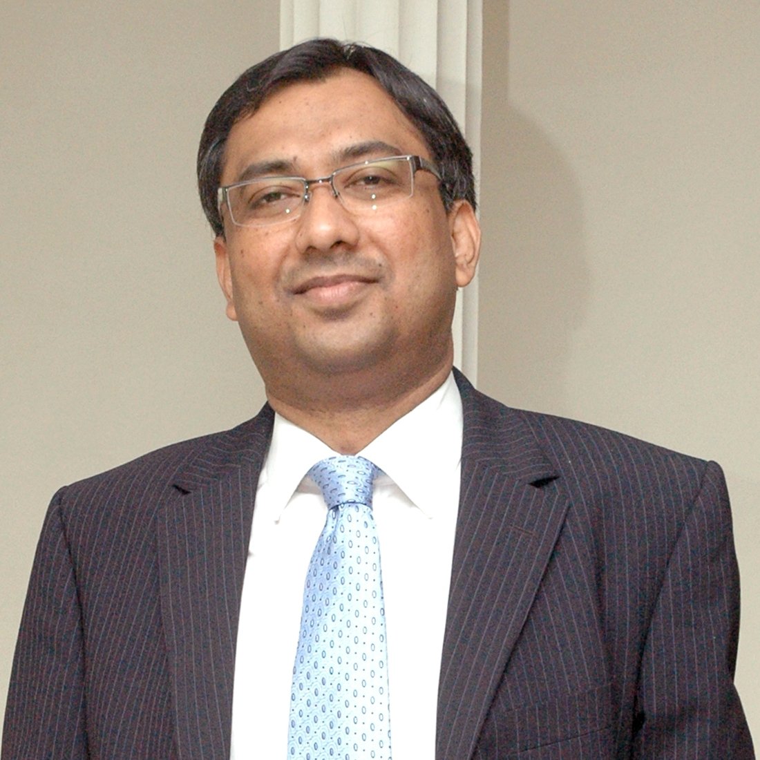 Dr. Satish Kulkarni